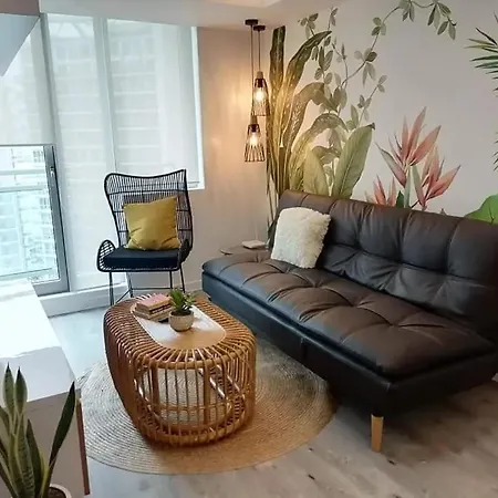 Manila Urban Resort At Azure Exterior photo