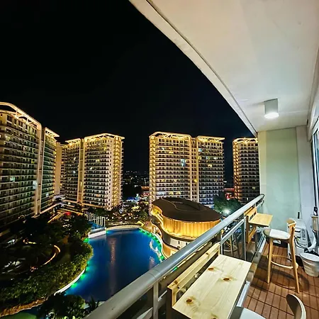 Manila Urban Resort At Azure Exterior photo