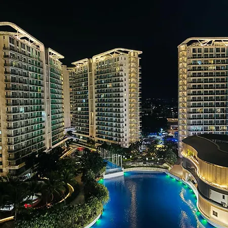 Manila Urban Resort At Azure Exterior photo