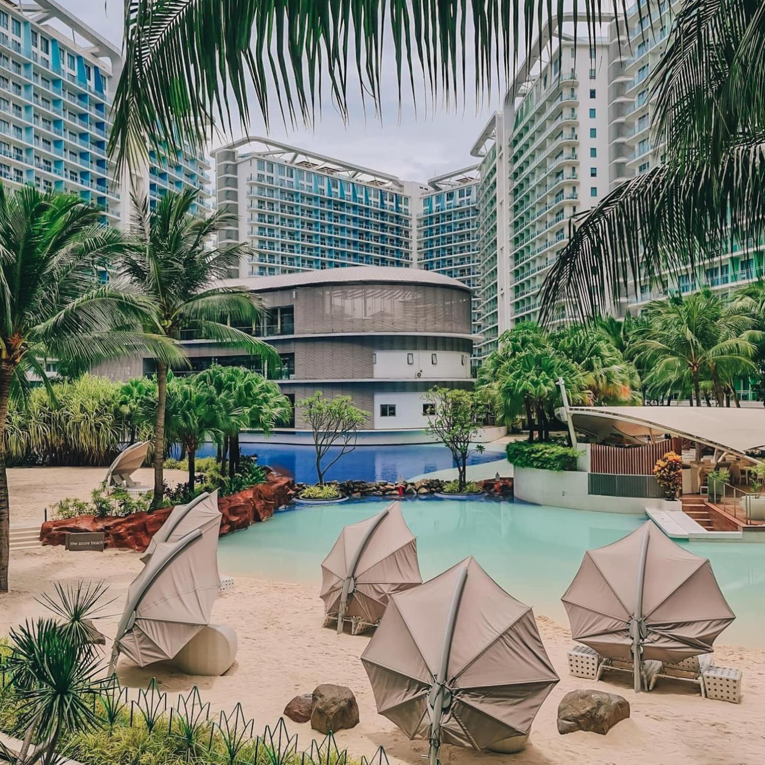 Urban At Azure *